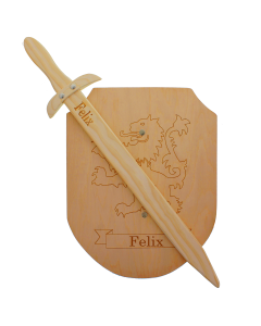 Holzschwert und Schild mit Gravur